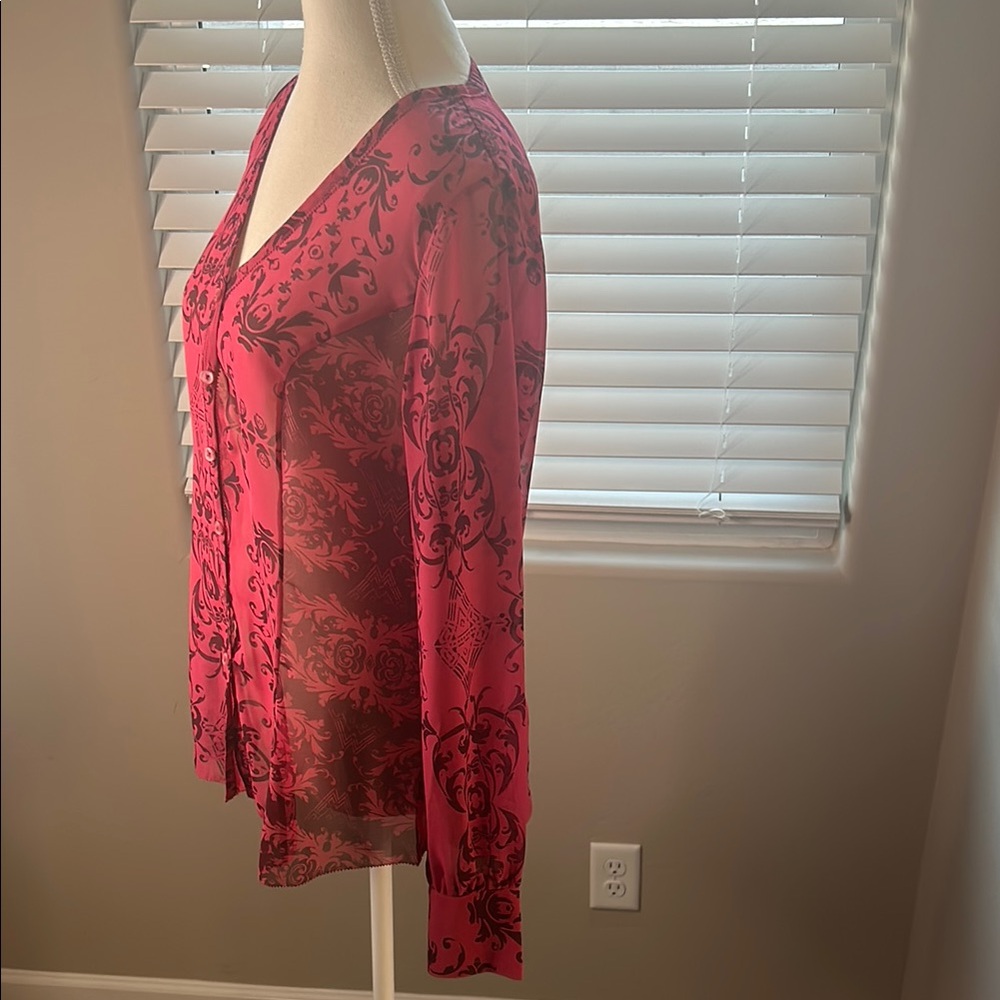 Elegant Pink Patterned Women's Top - Picture 4 of 5